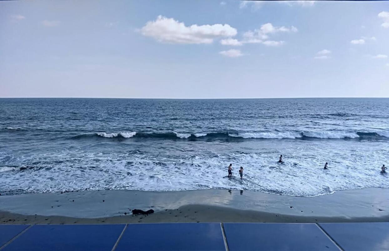Apartamento Playa El Obispo A La Marea Building La Libertad Exterior foto